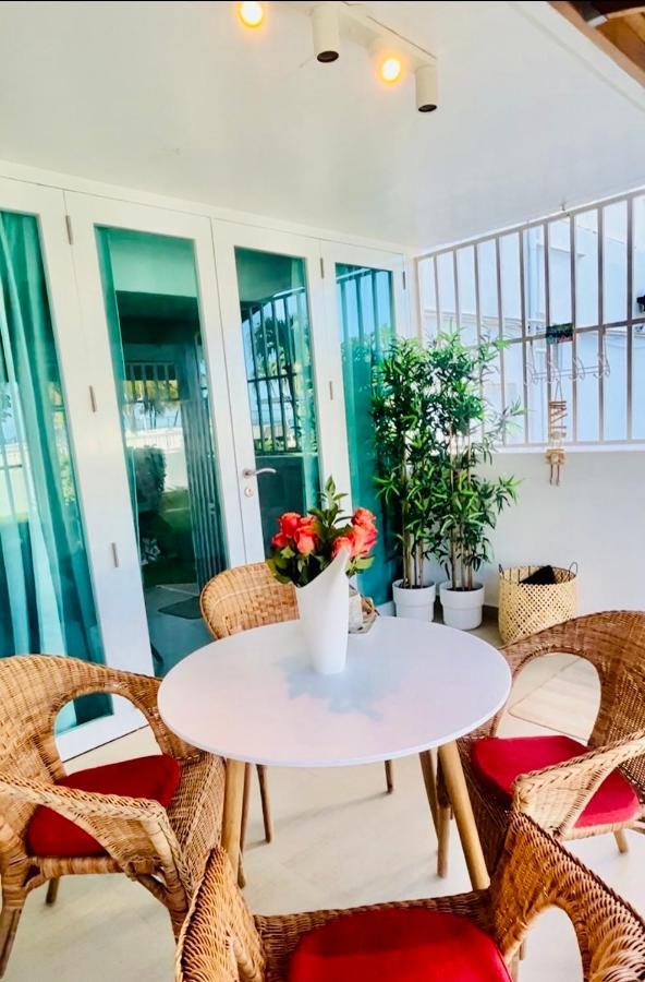 Isla Verde Frente A La Playa Y Piscina, Centrico Y Accesible San Juan Eksteriør billede