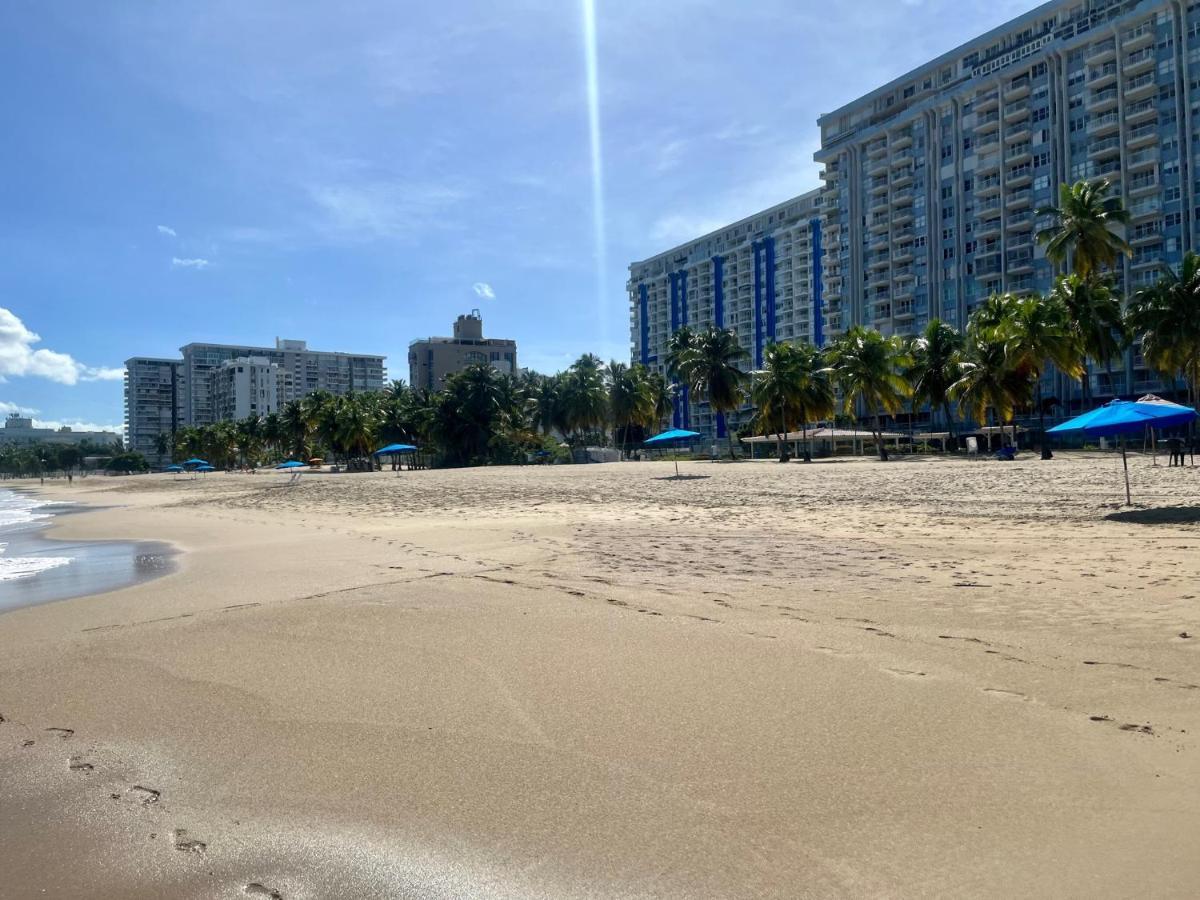 Isla Verde Frente A La Playa Y Piscina, Centrico Y Accesible San Juan Eksteriør billede