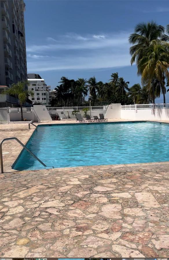 Isla Verde Frente A La Playa Y Piscina, Centrico Y Accesible San Juan Eksteriør billede